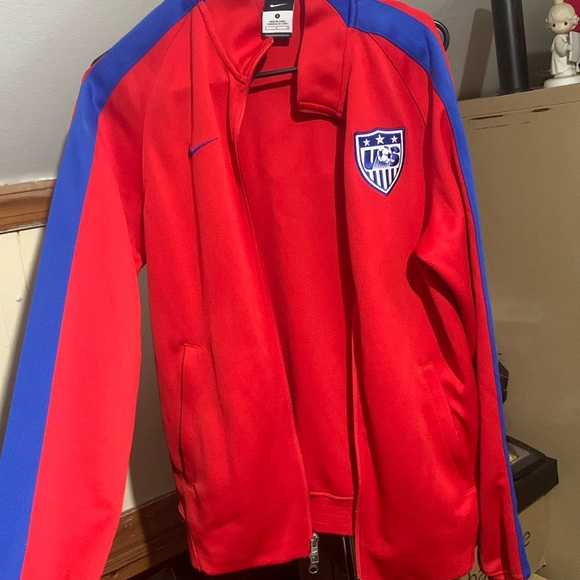 USA soccer jacket - Picture 1 of 2